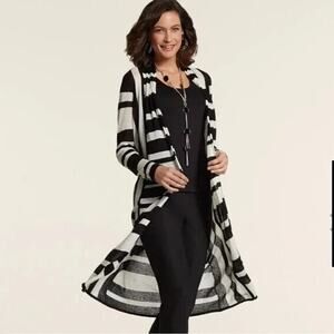 CHICO'S sz 2 L/12 Nola black and white (cream) linen blend duster